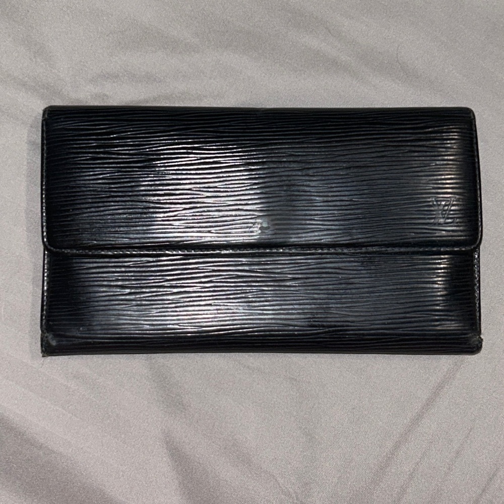 Authentic LV Black Epi